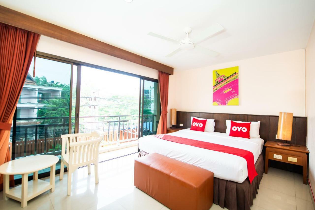 Oyo 343 Wanna Marine Hotel Patong Bagian luar foto