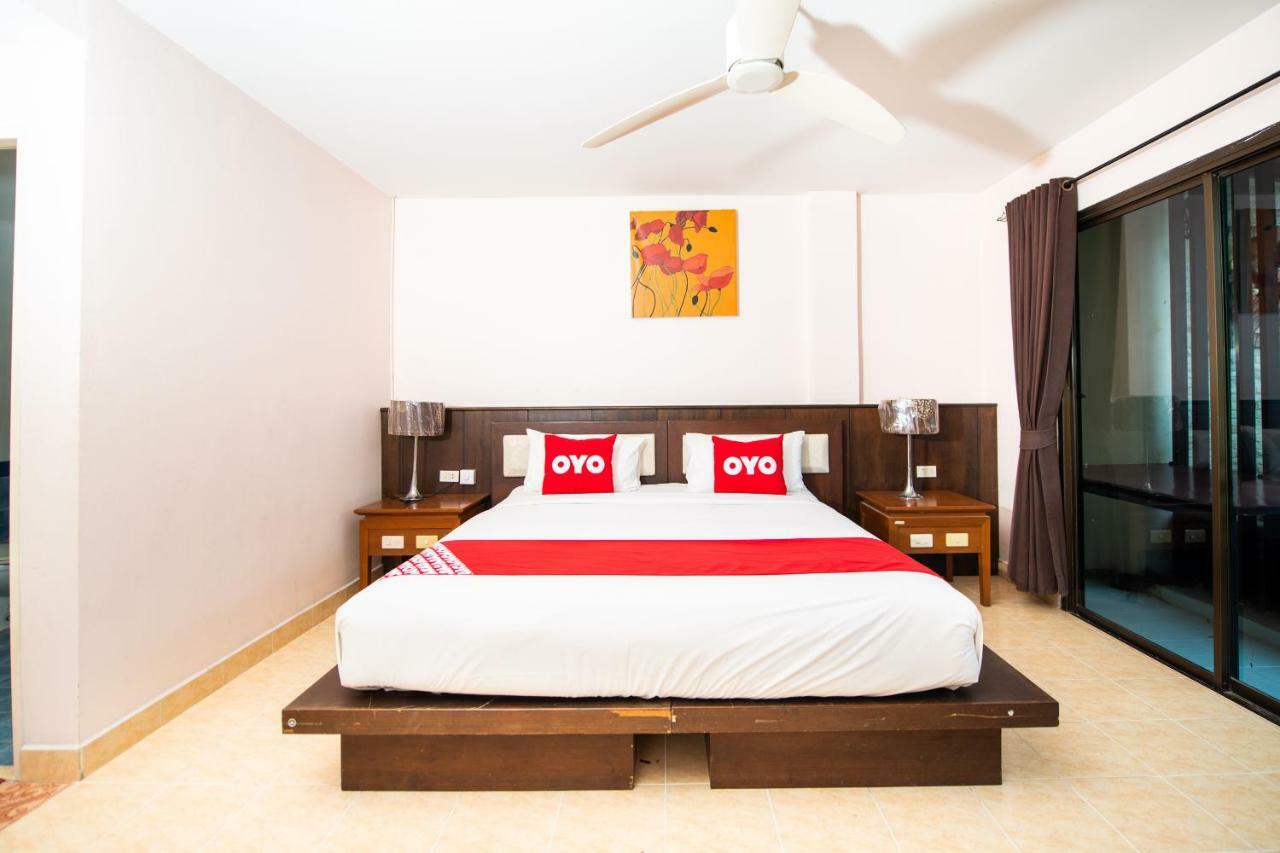 Oyo 343 Wanna Marine Hotel Patong Bagian luar foto